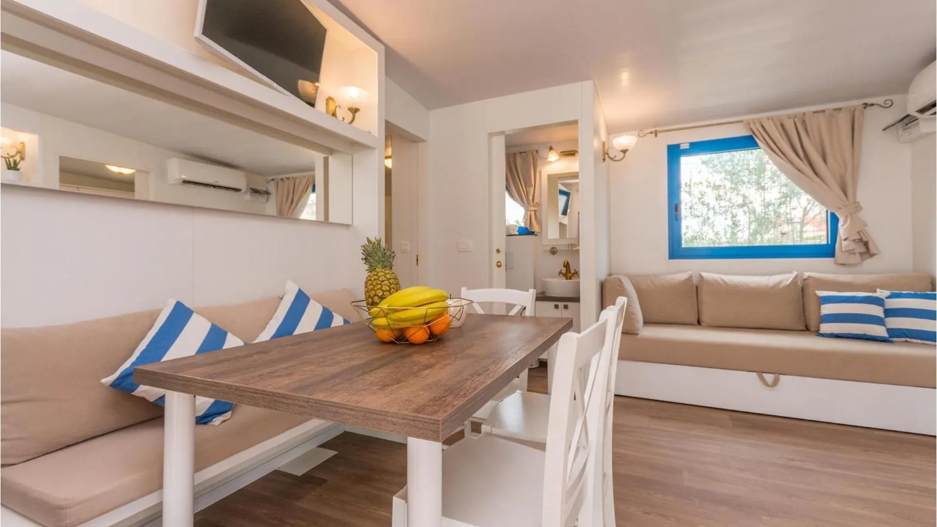 Pet Friendly Home In Biograd Na Moru With Wifi